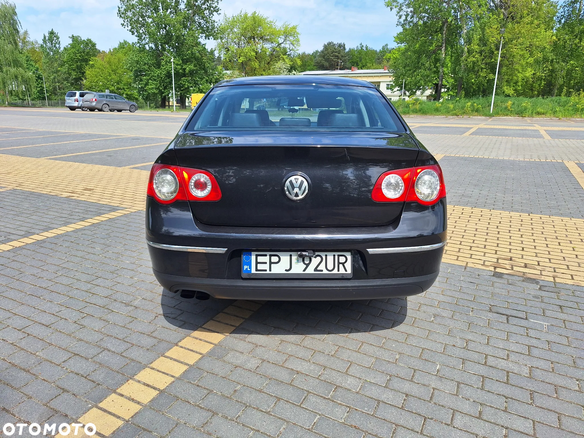 Volkswagen Passat 2.0 TDI Comfortline - 6