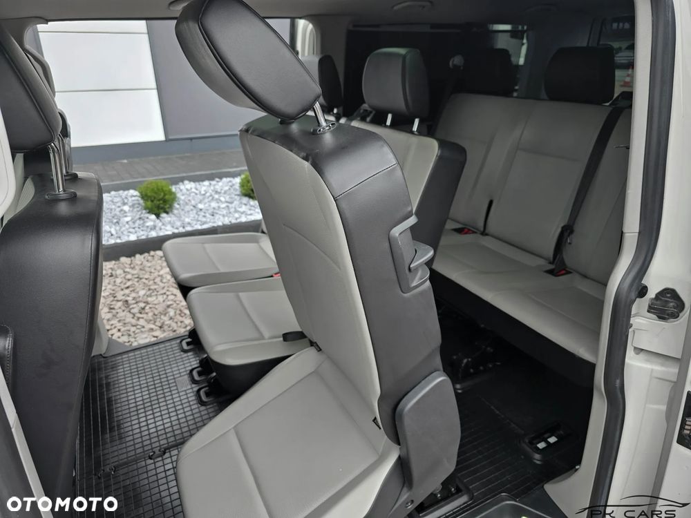 Volkswagen Caravelle 2.0 TDI L2 Highline DSG - 26