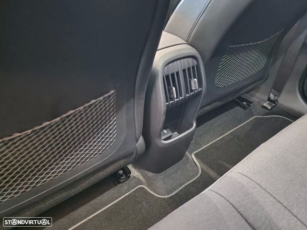 Hyundai Kauai 48.4 kWh Premium - 59