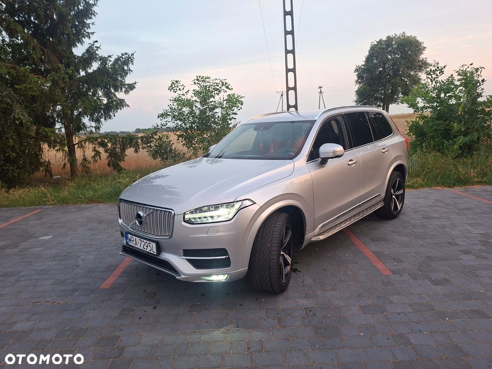 Volvo XC 90 - 1