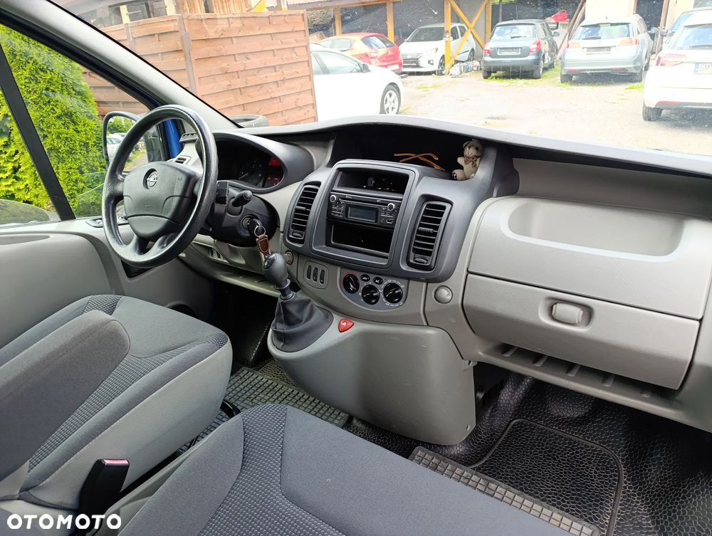Opel Vivaro - 13