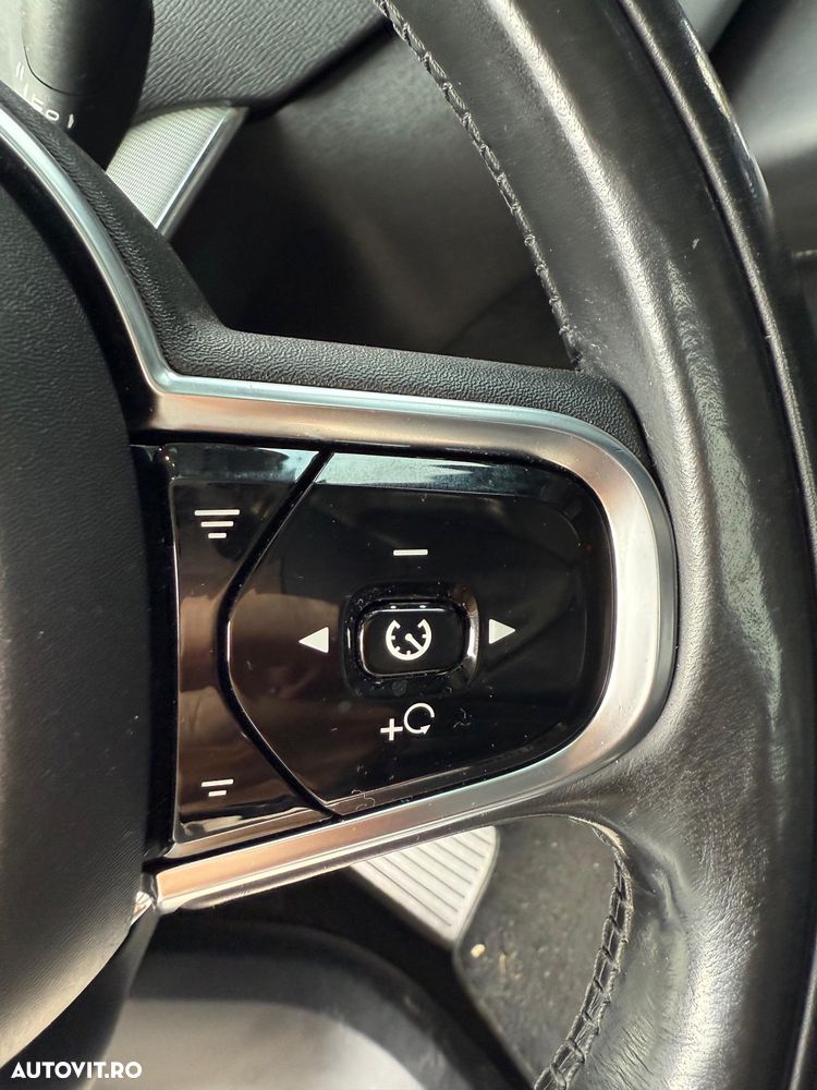 Volvo XC 90 T8 Twin Engine AWD Inscription - 16