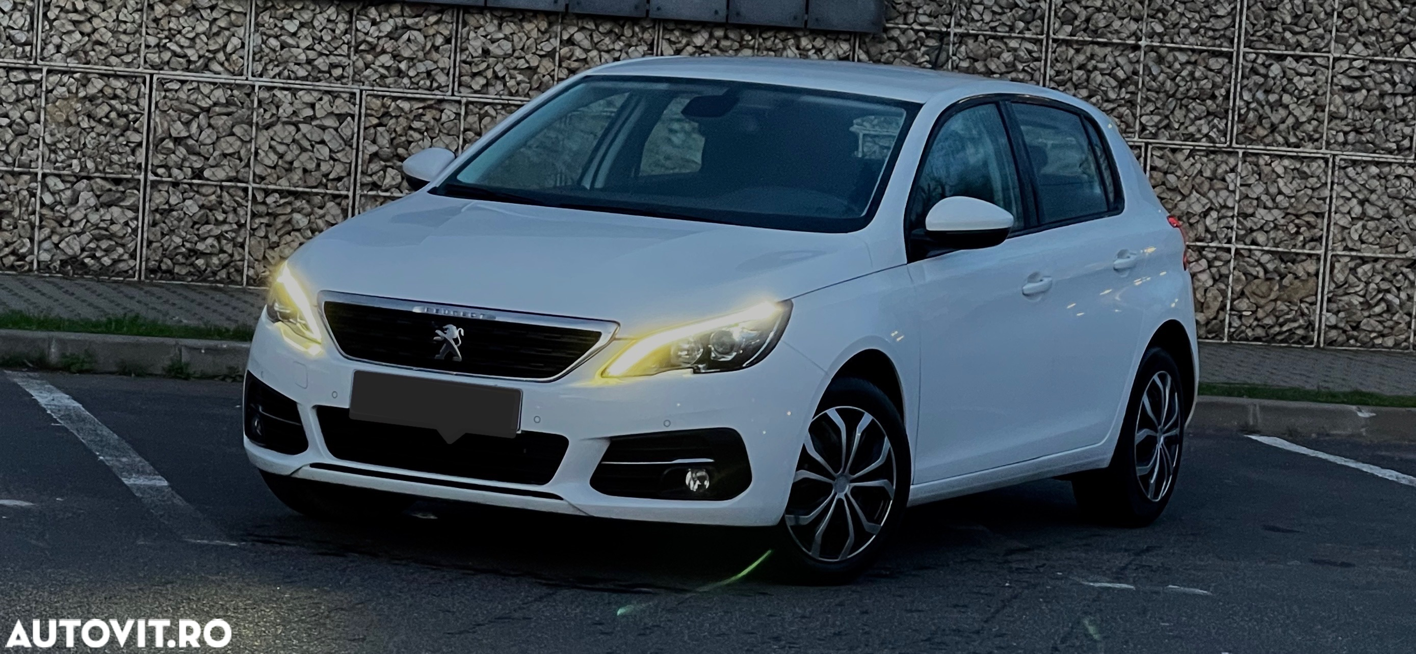 Peugeot 308 - 2