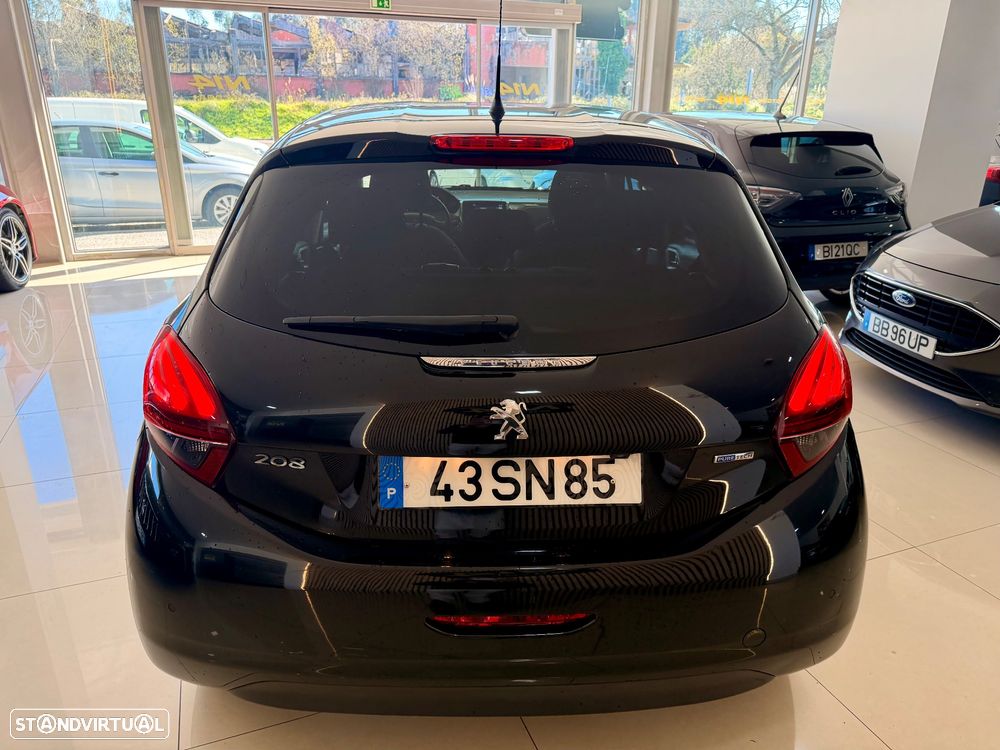 Peugeot 208 1.2 PureTech Style - 20