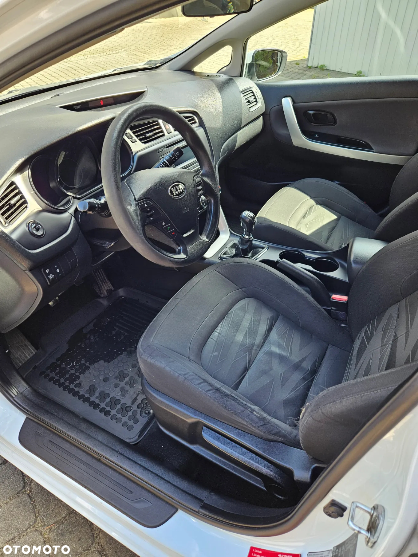 Kia Ceed Cee'd 1.4 CRDi M - 8