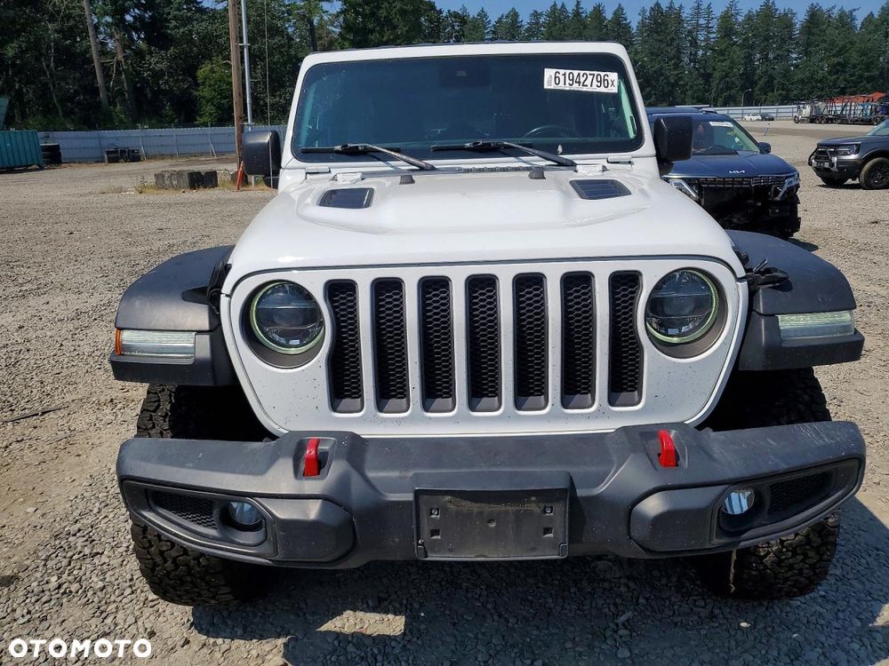 Jeep Wrangler - 5