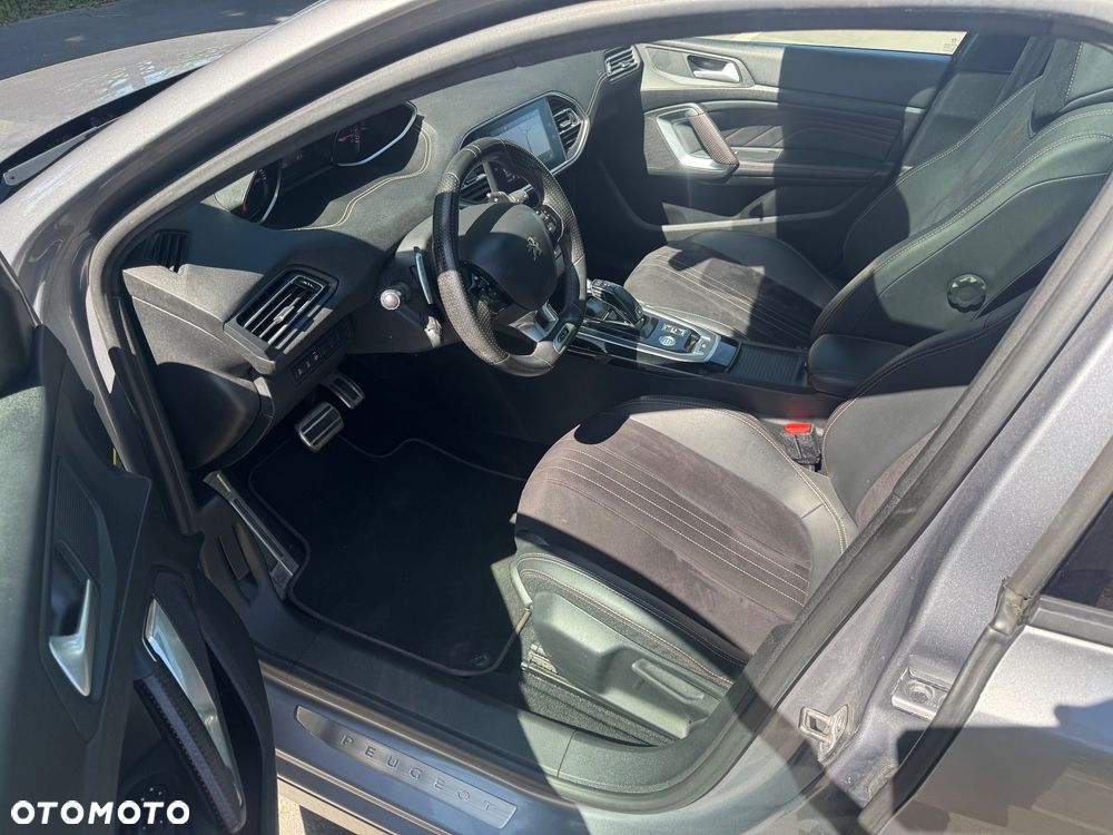Peugeot 308 1.6 PureTech GPF GT S&S EAT8 - 12