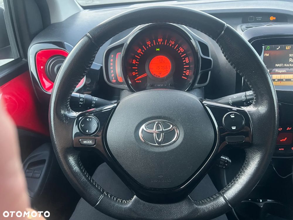 Toyota Aygo x-cite Style Selection - 17