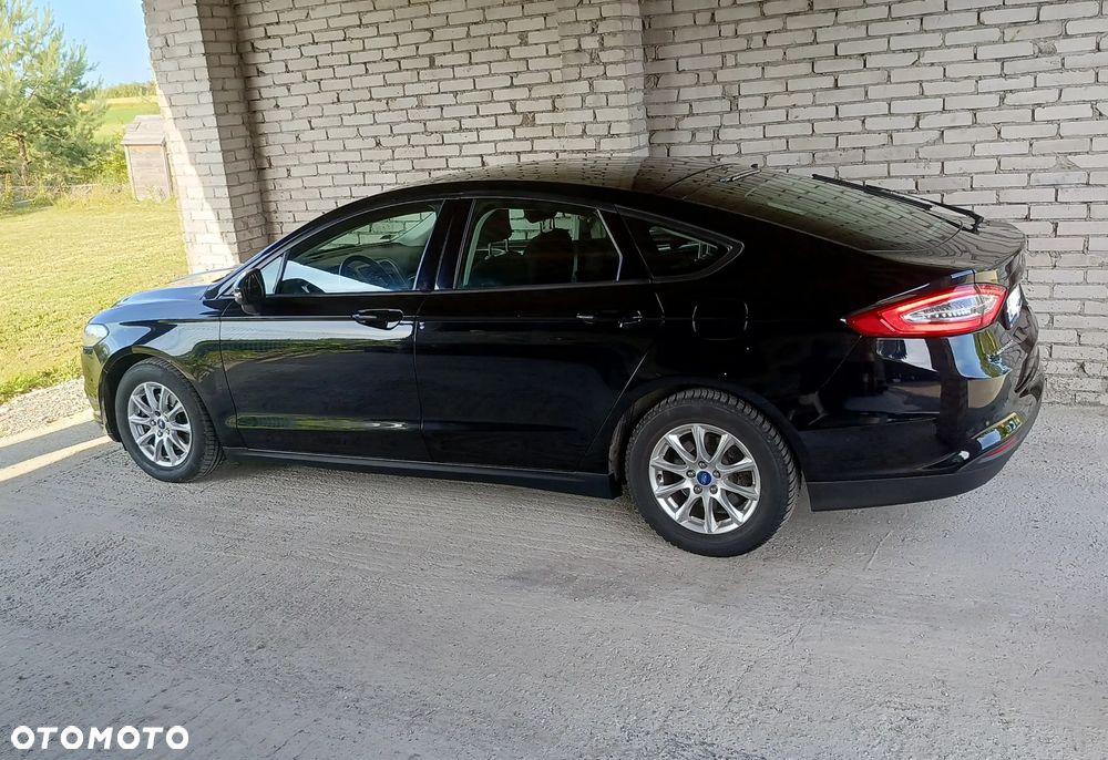 Ford Mondeo 1.5 EcoBoost Gold X (Trend) - 32