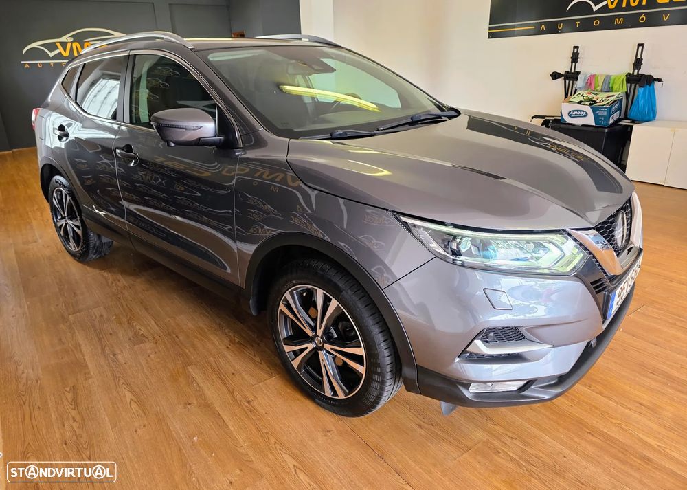 Nissan Qashqai 1.5 dCi N-Connecta Led - 17