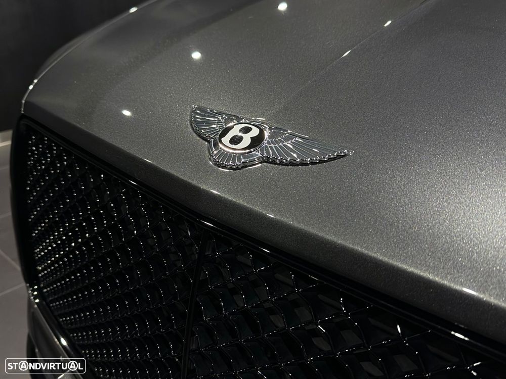 Bentley Bentayga V8 S Black Edition - 11
