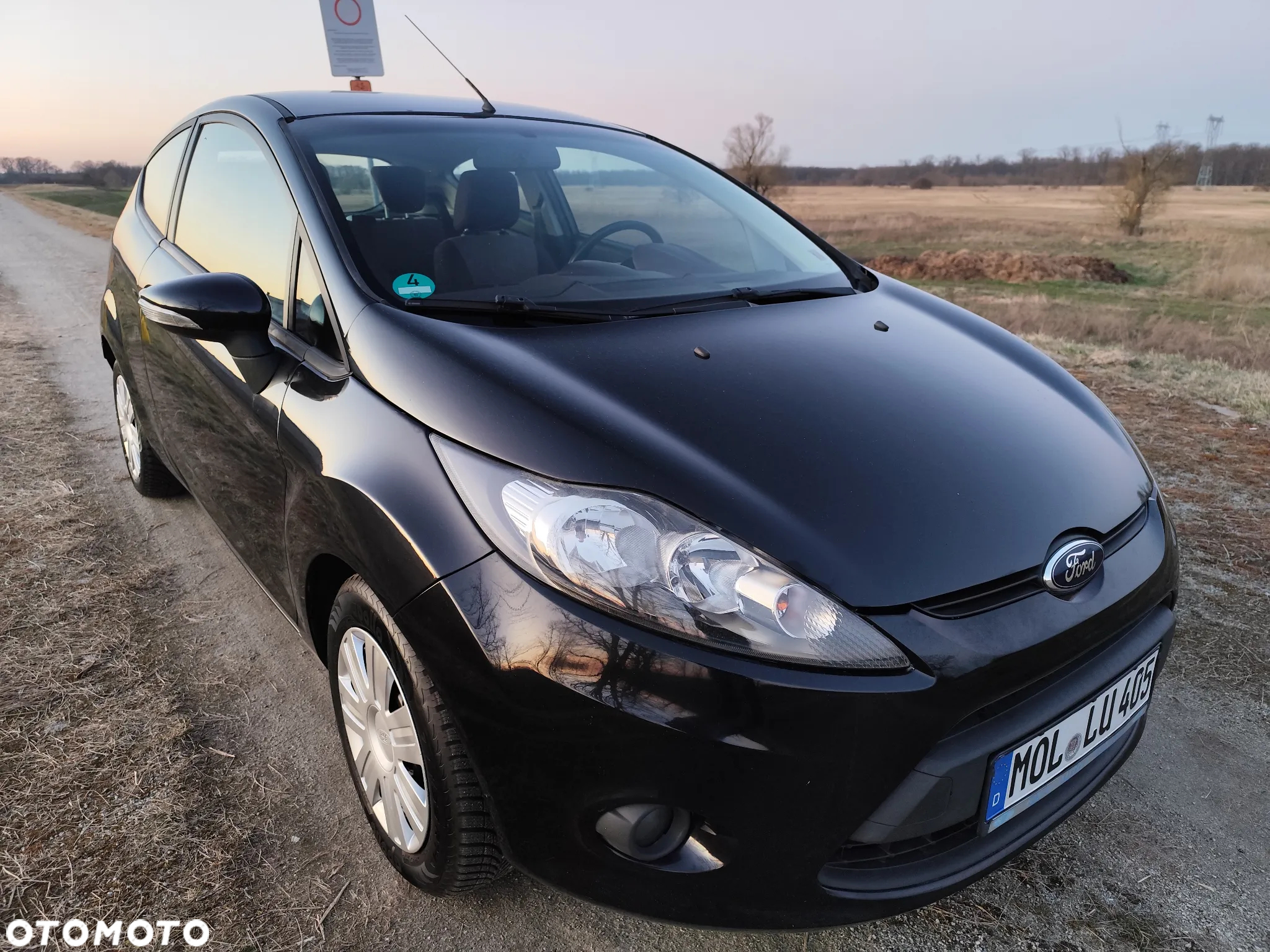 Ford Fiesta 1.25 Celebration - 38