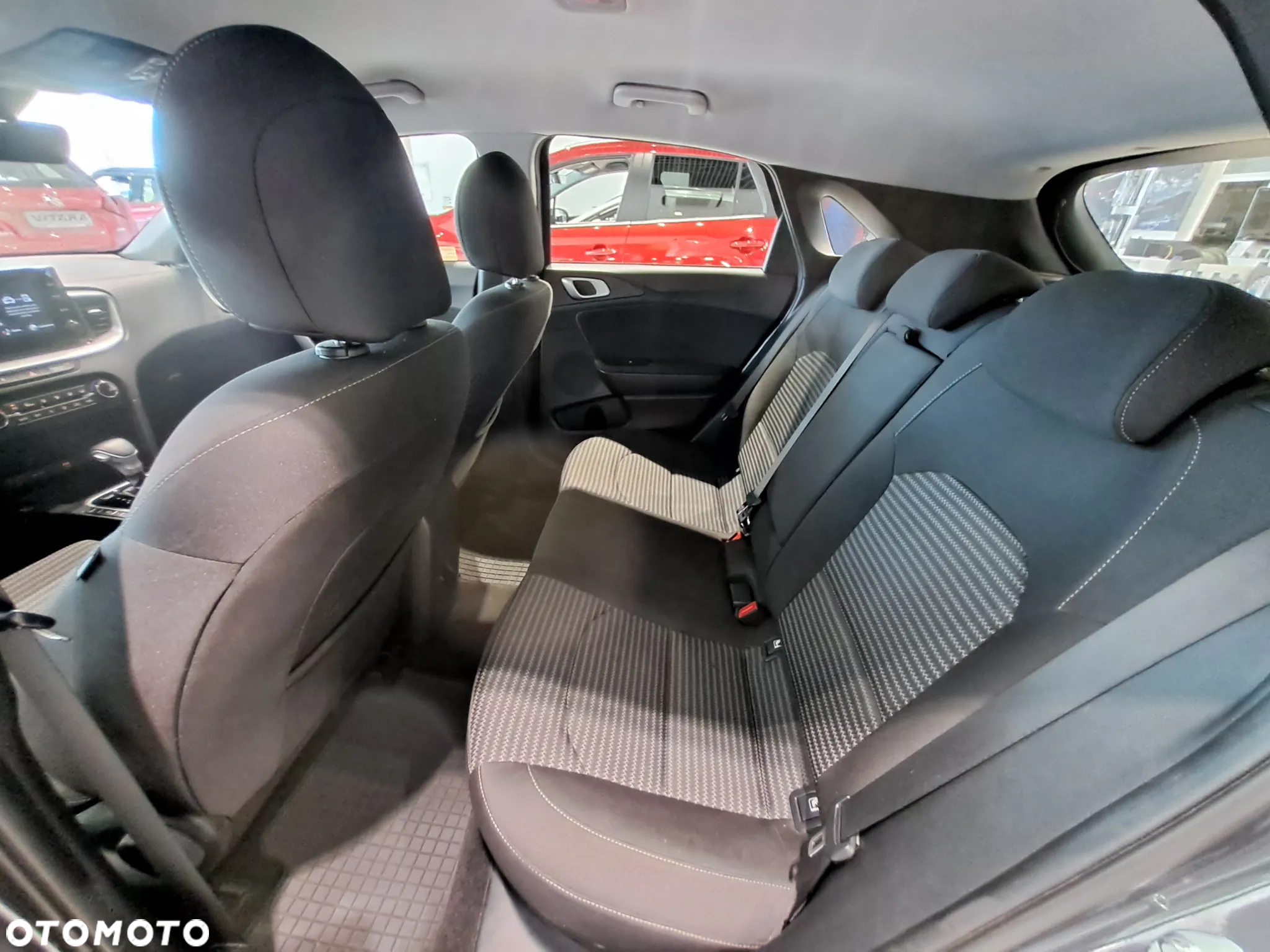 Kia Ceed 1.5 T-GDI M DCT - 12