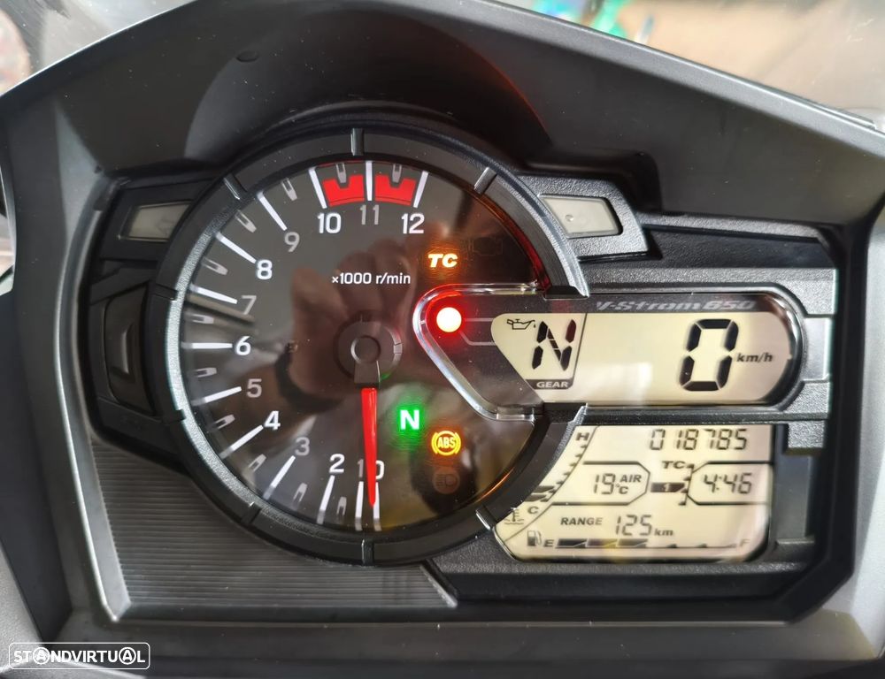 Suzuki v-strom XT - 7