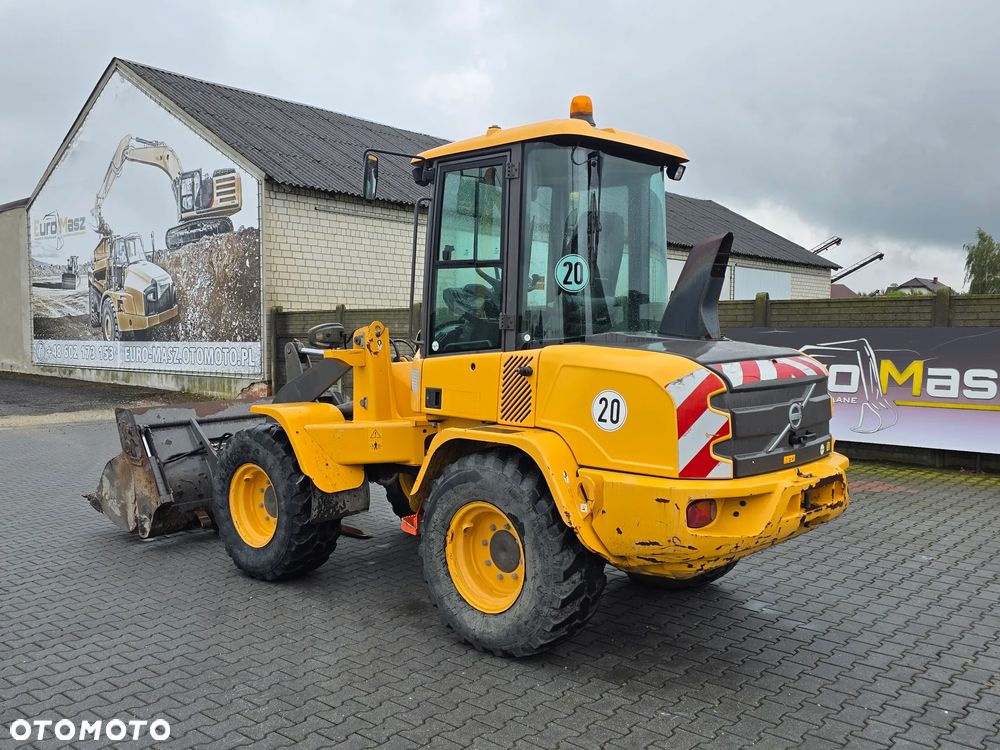 Volvo L35G, 2016 ROK, ŁYŻKA OTWIERANA + WIDŁY - 3