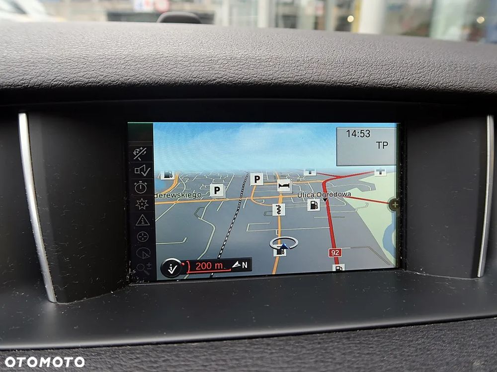 BMW X1 sDrive18d xLine - 21