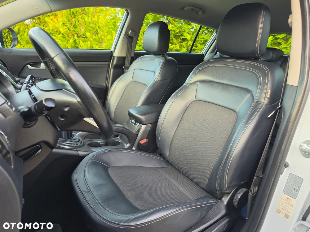 Kia Sportage 2.0 XL 2WD - 24
