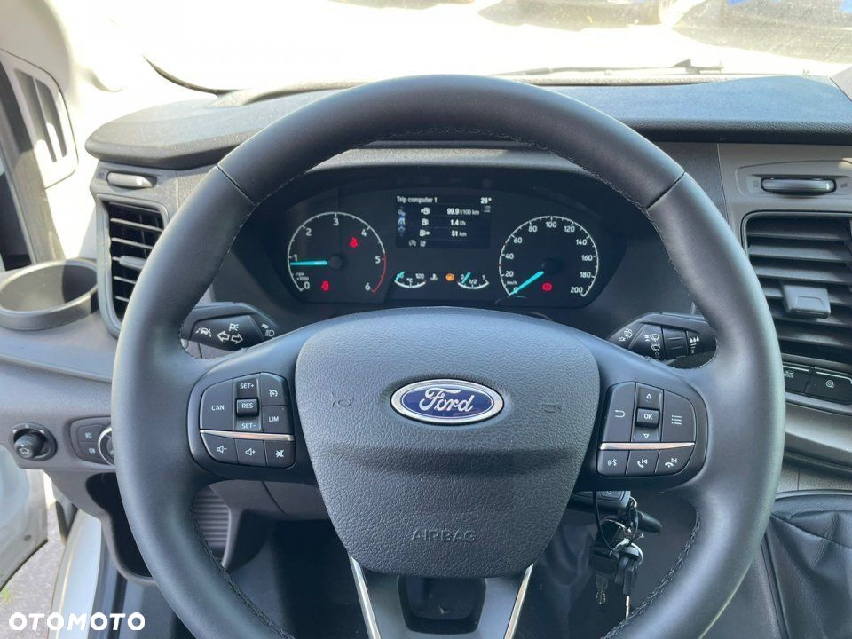 Ford Transit - 9