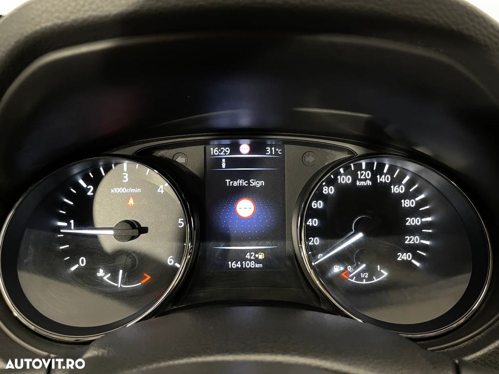 Nissan X-Trail 1.7 dCi ALL-MODE 4x4i Acenta - 26
