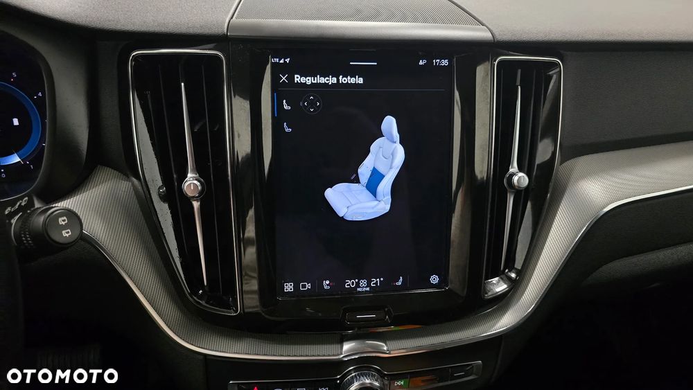 Volvo XC 60 B4 D AWD Inscription - 28