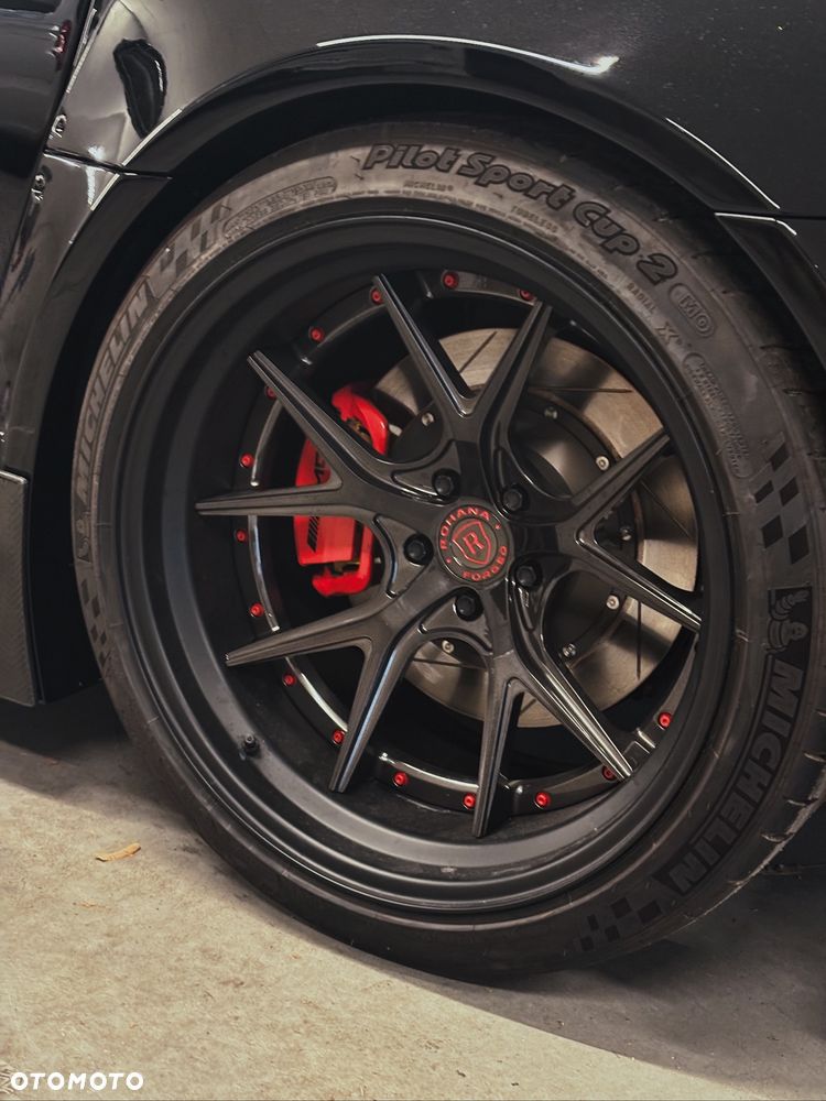 Mercedes-Benz AMG GT - 10