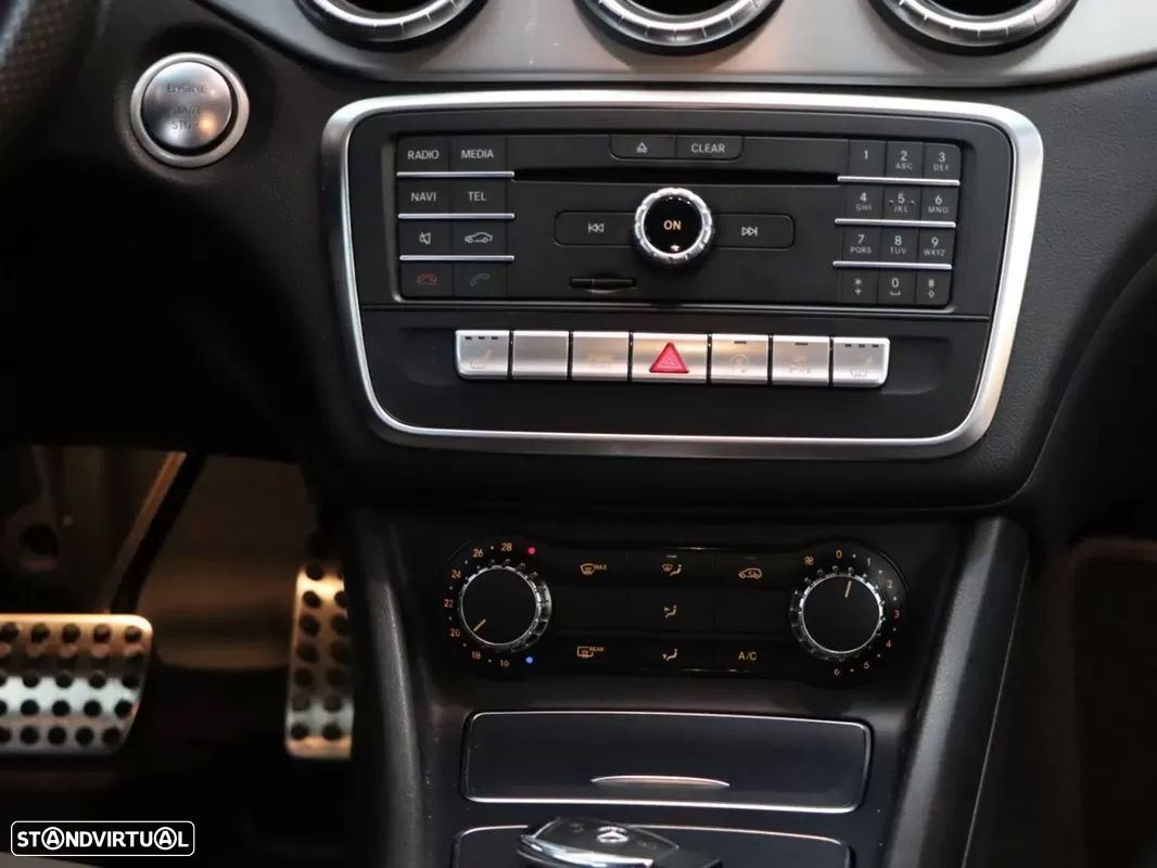 Mercedes-Benz CLA 180 d Shooting Brake AMG Line Aut. - 24