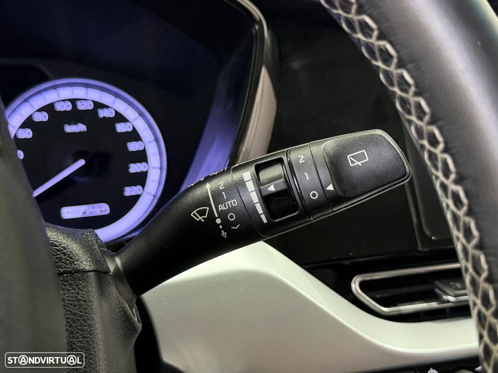 Kia Niro 1.6 GDi PHEV Urban - 27