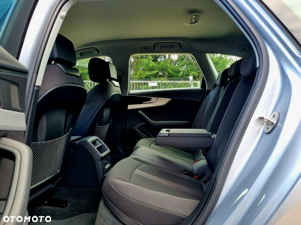 Audi A4 Avant 2.0 TDI S tronic - 10