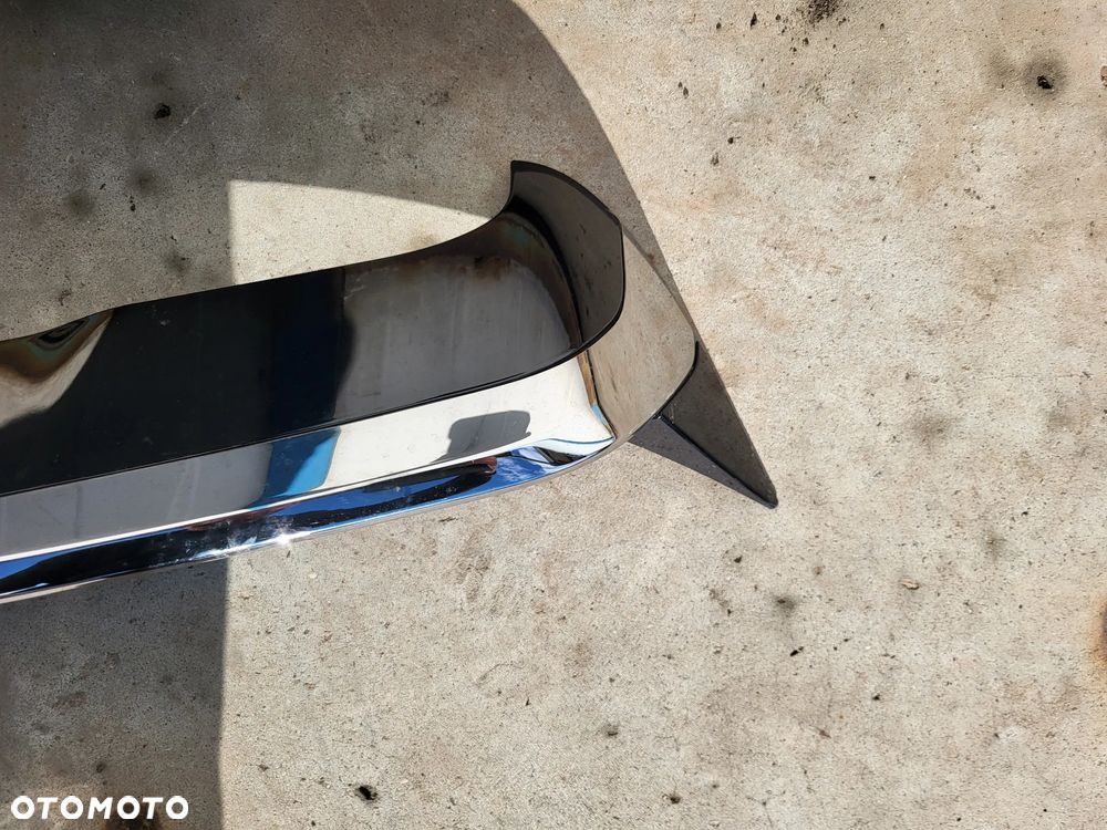 Spoiler blenda tylnej klapy Peugeot 2008 - 6