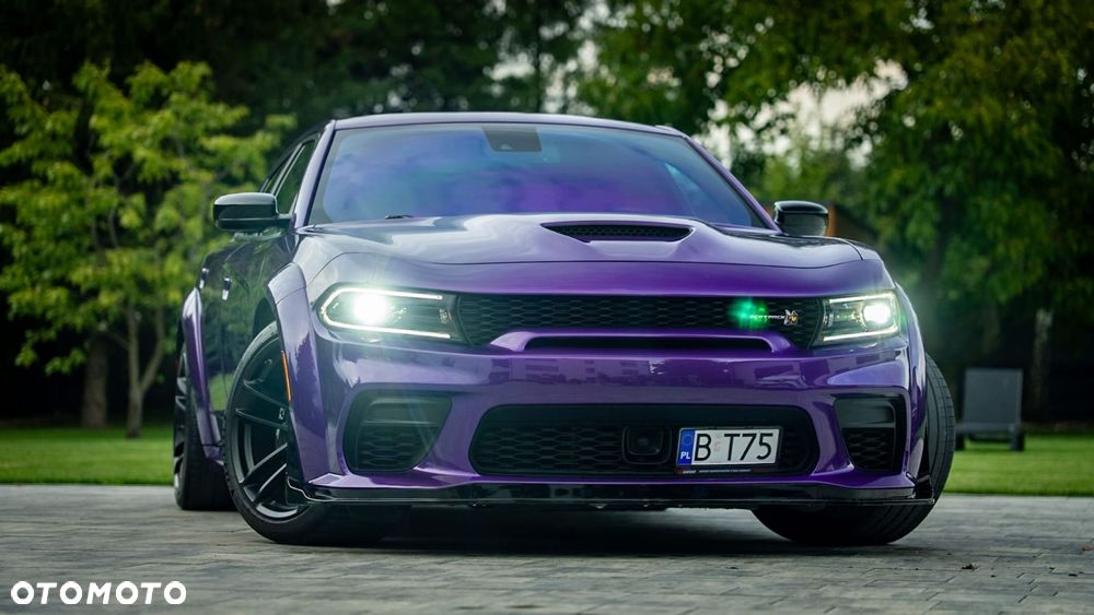 Dodge Charger 6.4 Scat Pack Widebody - 14