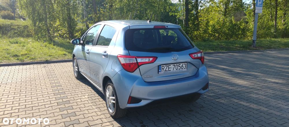 Toyota Yaris 1.0 Active - 4