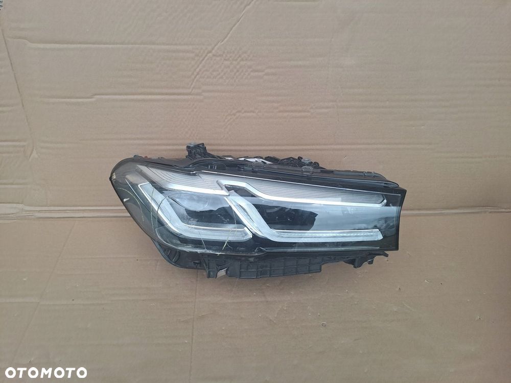 BMW 5 G30 G31 LIFT PRAWA LAMPA FULL LED 5A388C8 UŻYWANA - 1