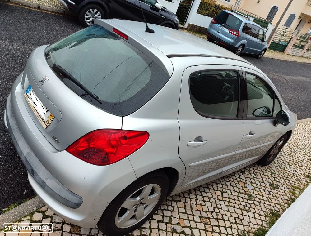 Peugeot 207 1.4 HDi Trendy - 3