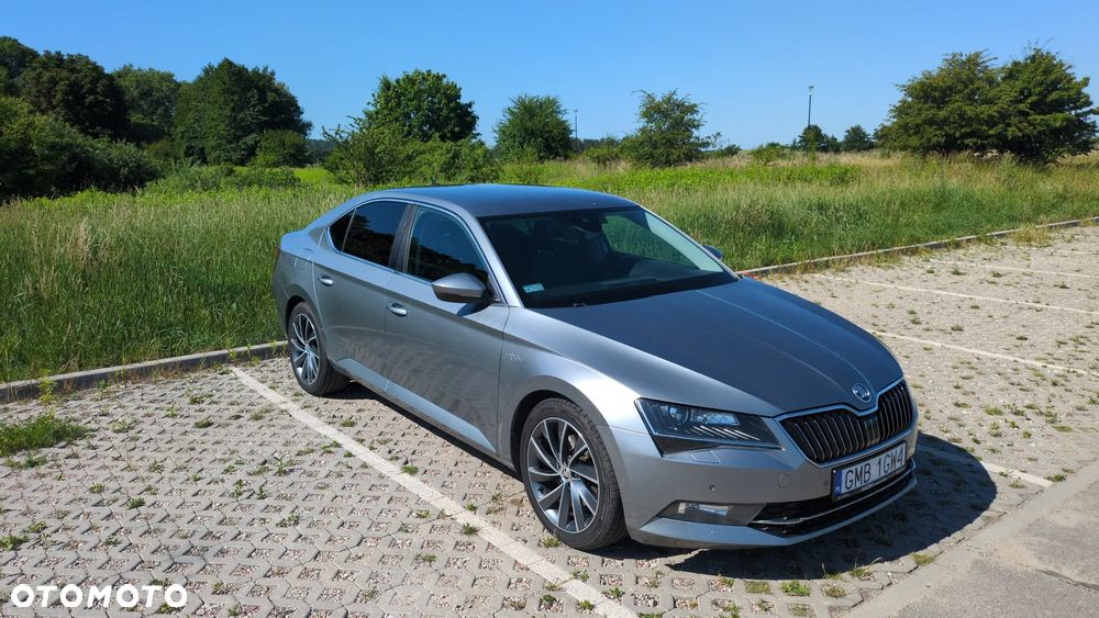 Skoda Superb 2.0 TDI L&K DSG - 1