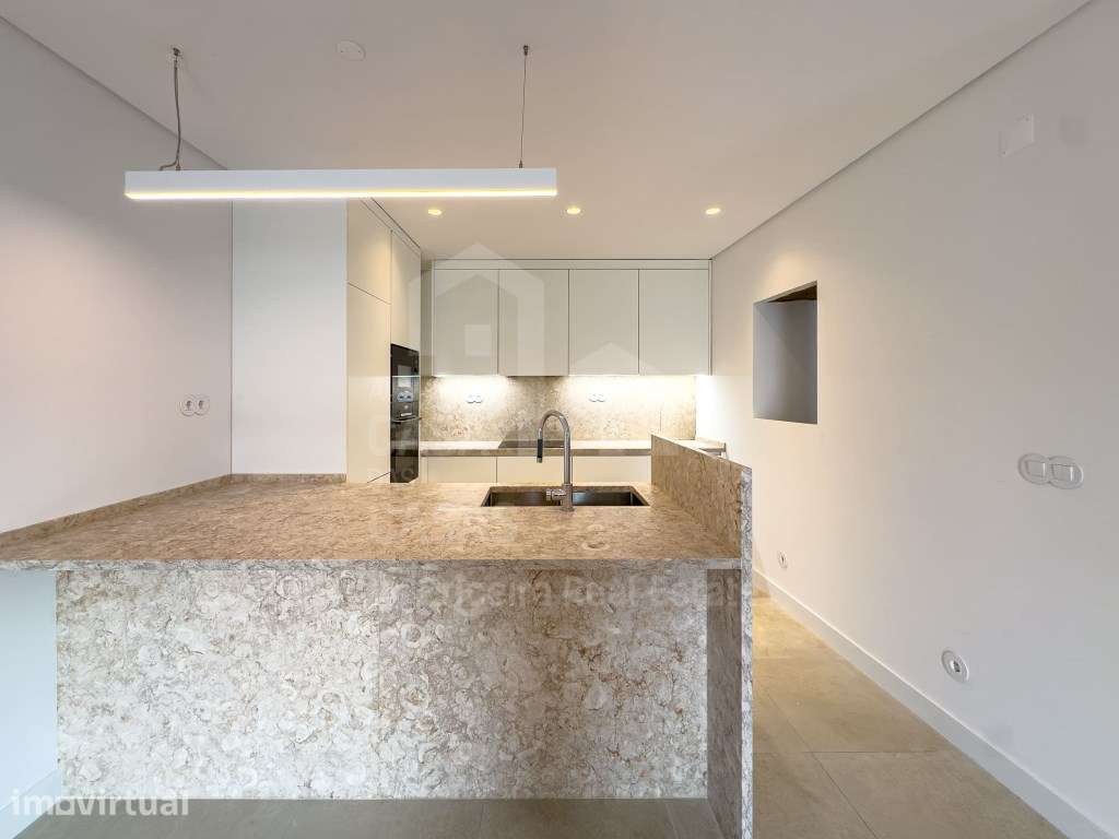 Vende Moradia T3 - Ericeira 5,5 km, A Casa das Casas - Grande imagem: 3/23