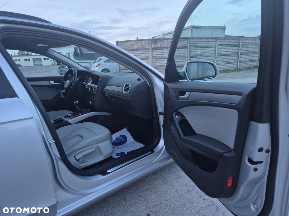 Audi A4 Avant - 25