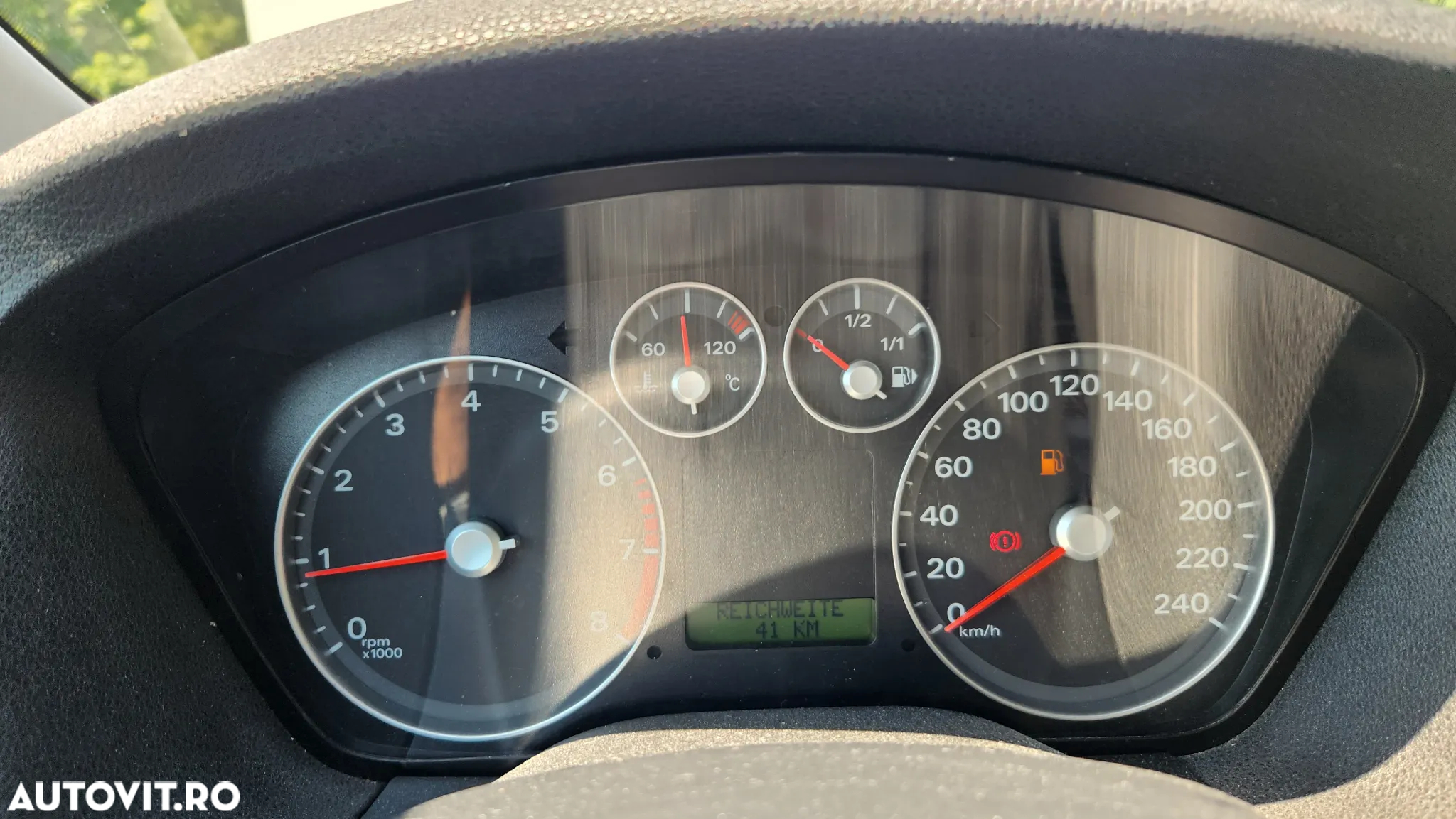 Ford Focus - 10