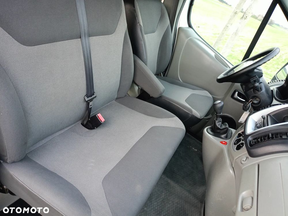 Renault Trafic Passenger Expression - 34