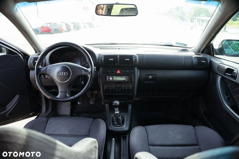 Audi A3 3-drzwiowe 1.9 TDI Ambition - 12