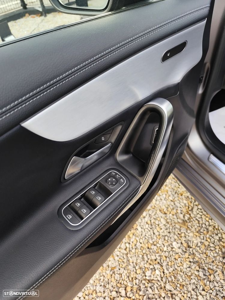 Mercedes-Benz A 250 e 8G-DCT Advanced AMG Line - 6