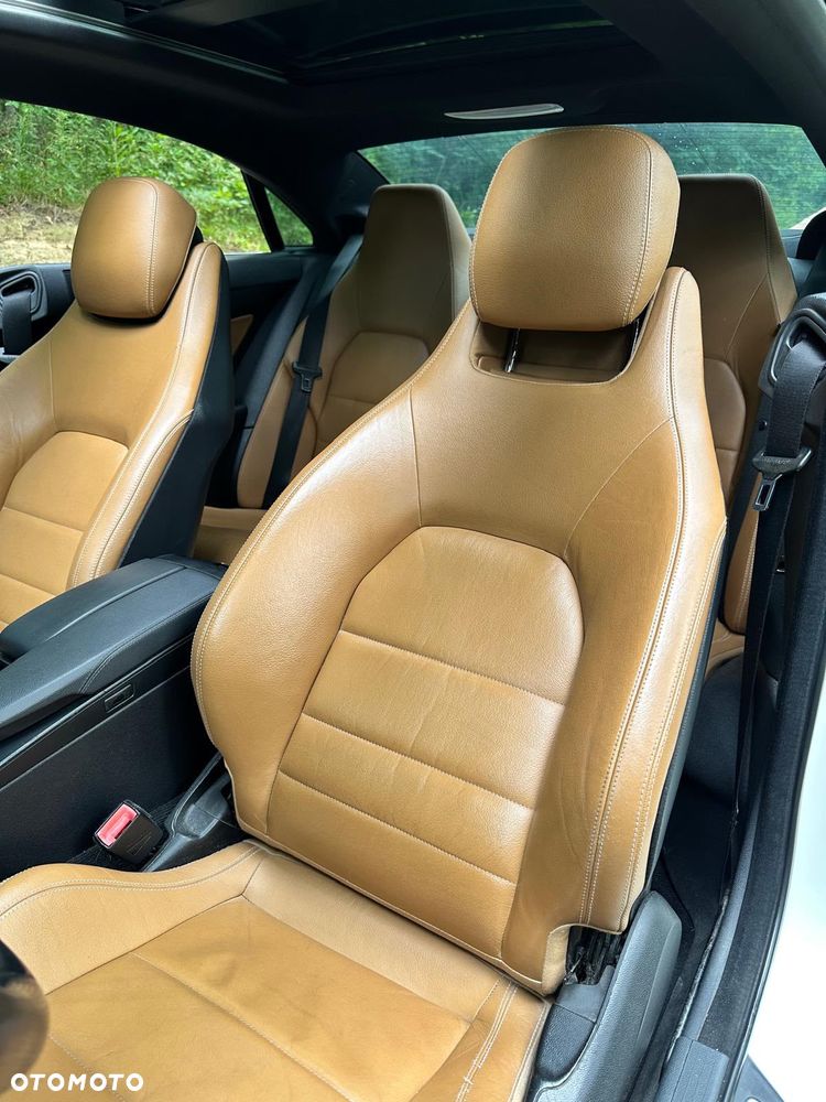 Mercedes-Benz Klasa E 350 CDI BlueEff - 11