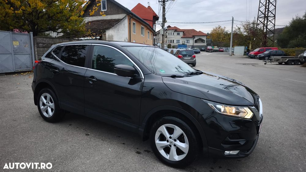 Nissan Qashqai 1.2 DIG-T Start/Stop X-TRONIC Tekna - 3