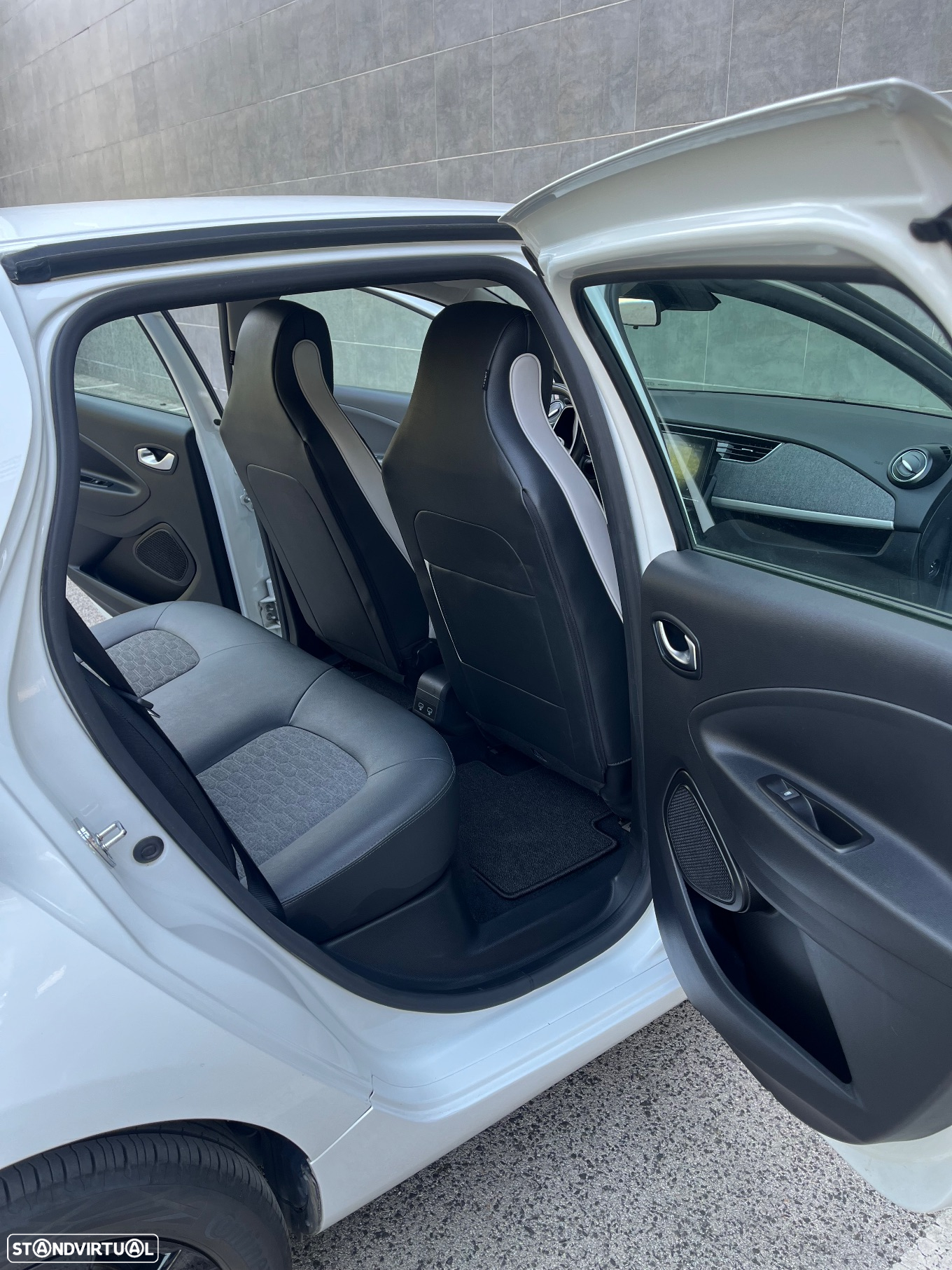 Renault Zoe (c/ Bateria) Intens 50 - 15