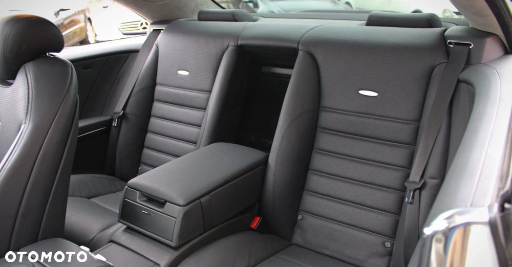 Mercedes-Benz CL 63 AMG 7G-TRONIC - 12