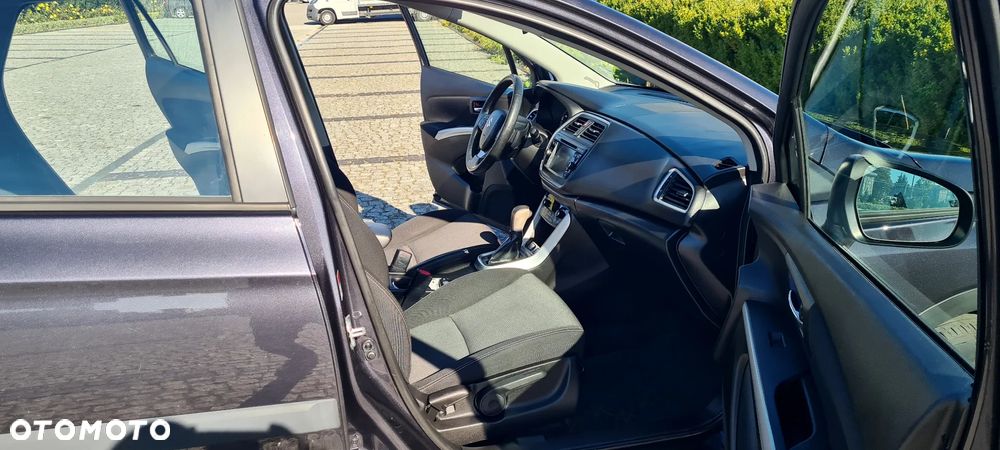 Suzuki SX4 S-Cross 1.6 Premium 4WD CVT - 25