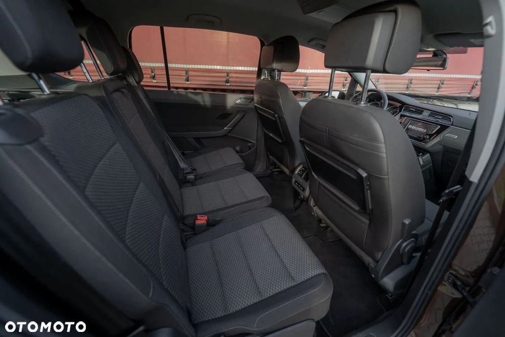 Volkswagen Touran 1.6 TDI SCR (BlueMotion Technology) Comfortline - 15