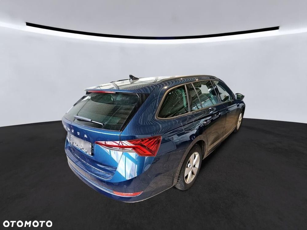 Skoda Octavia 2.0 TDI Style - 3