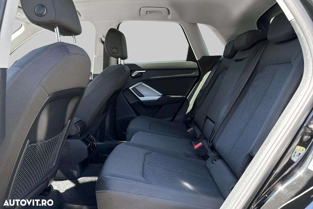 Audi Q3 40 TFSI quattro S tronic - 9