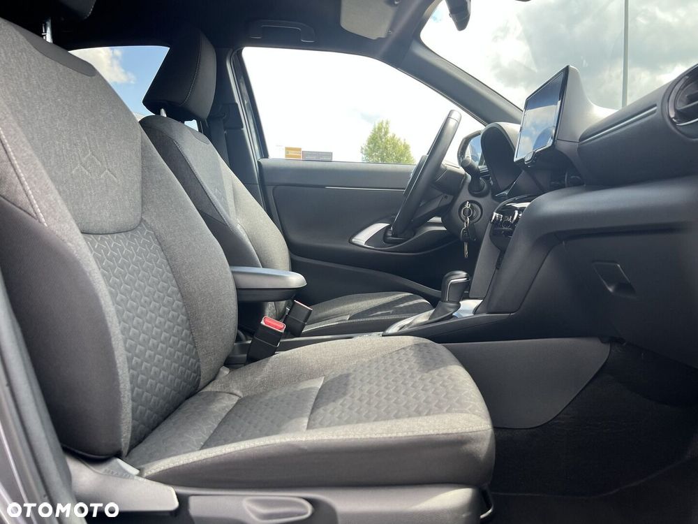 Toyota Yaris Cross Hybrid 1.5 Comfort - 12