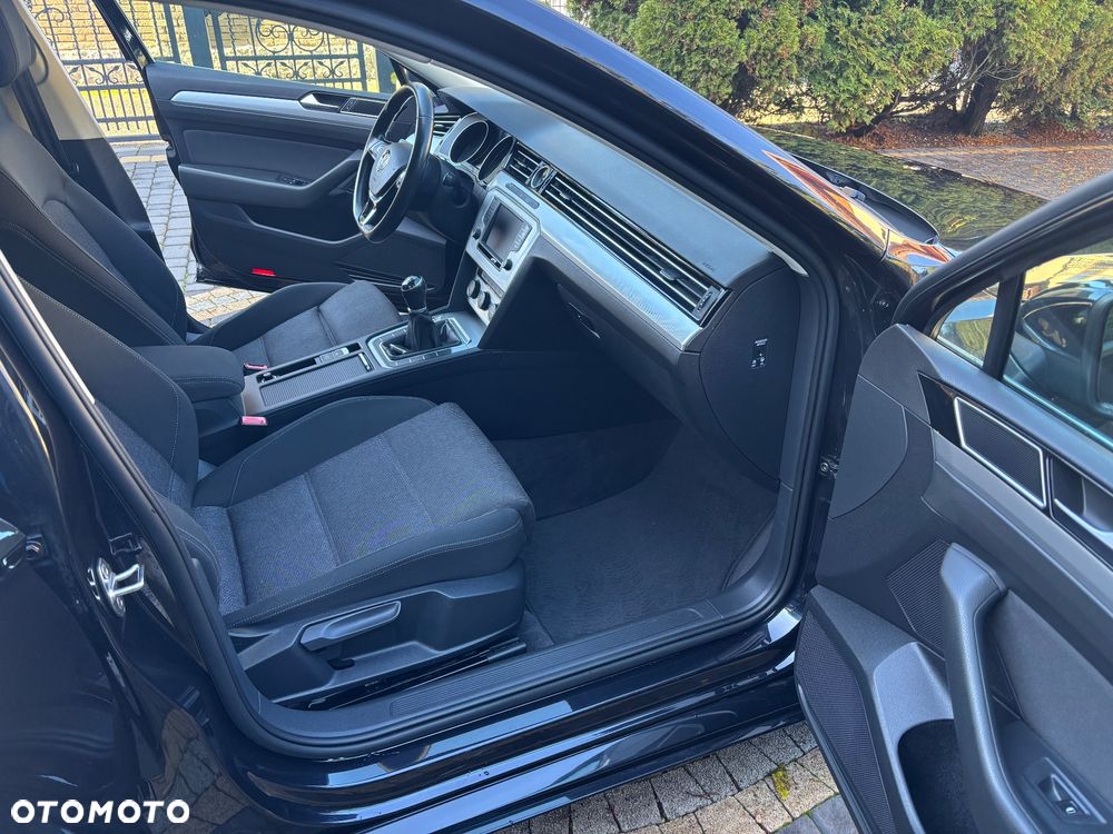 Volkswagen Passat 1.4 TSI ACT (BlueMotion Technology) Comfortline - 11
